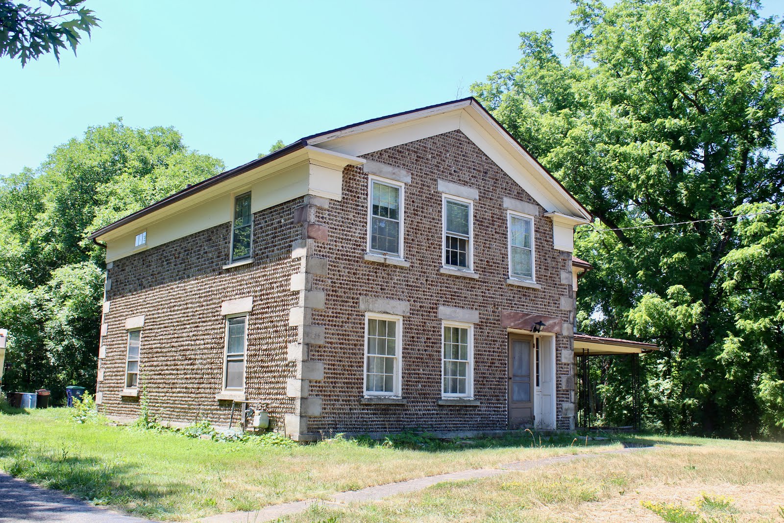 Pendleton - 5936 Robinson Road